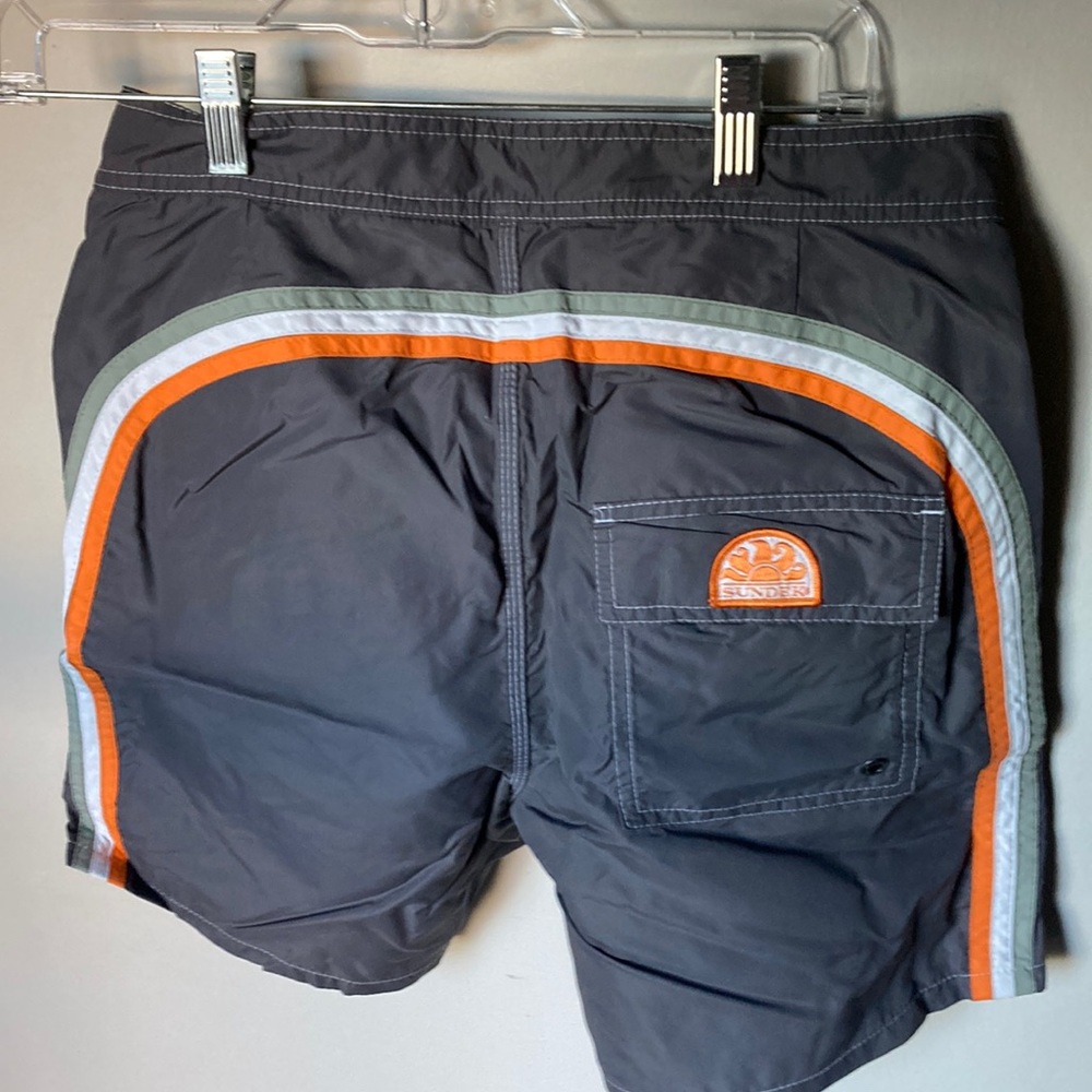 SunDek durable boardshorts sz 30